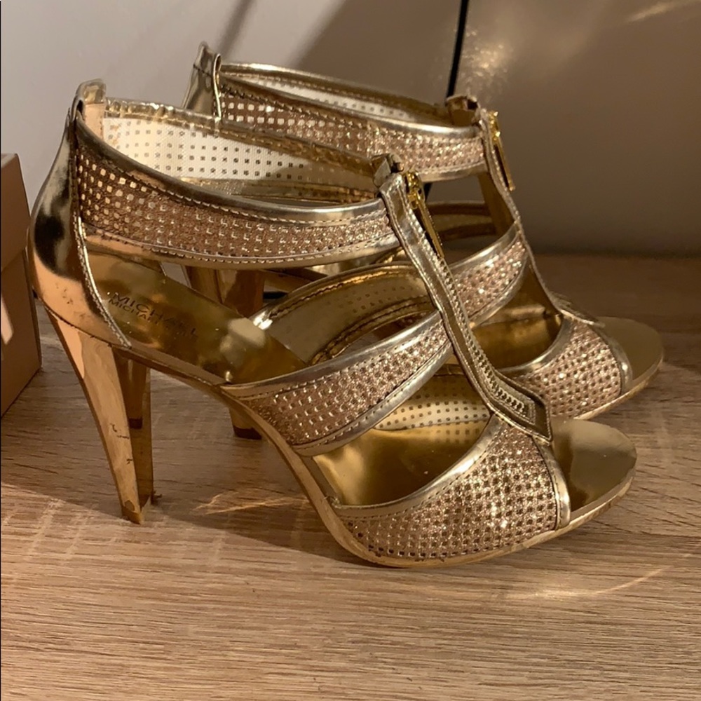 Michael Kors gold heels